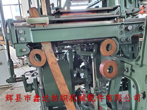 Analysis of Multi Shuttle Device of Soviet Style Loom (Figure)